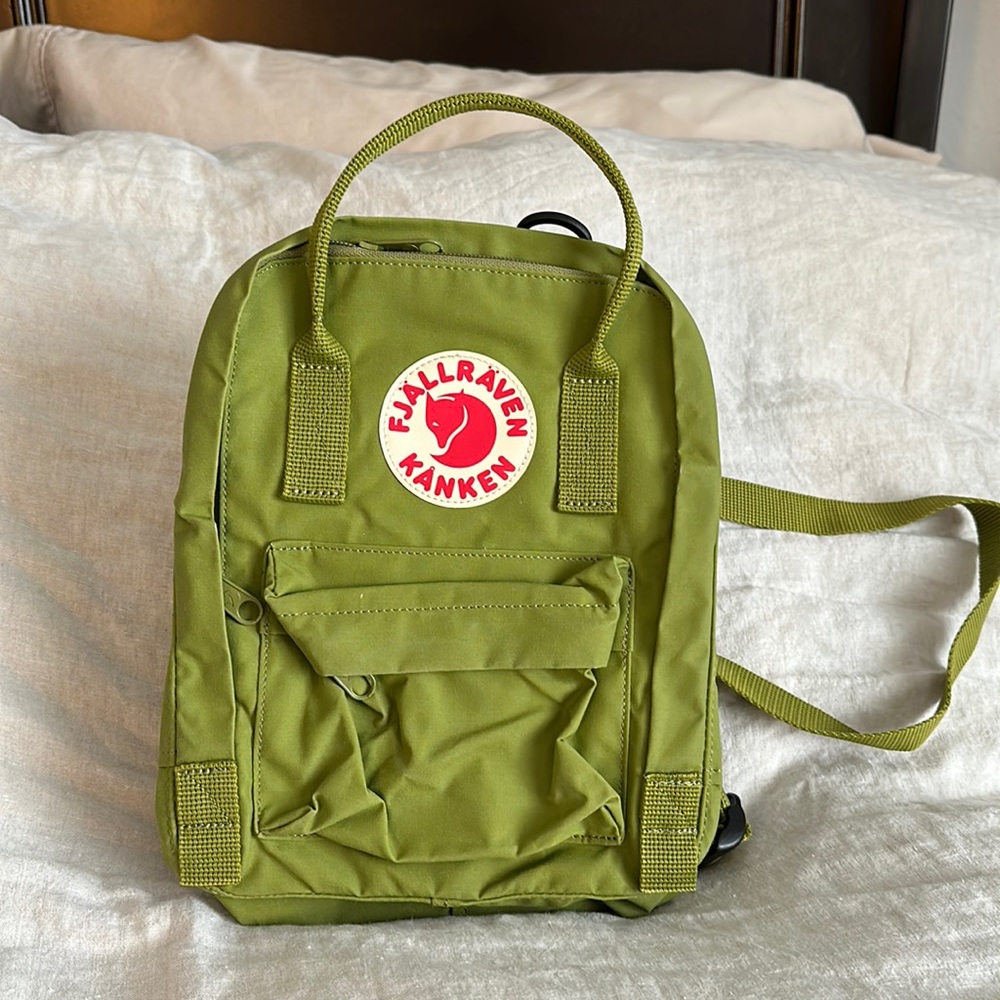 Mini Fjallraven Kanken Backpack